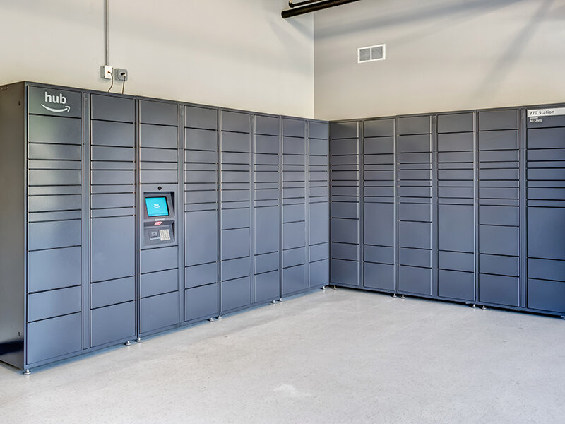 Mail | 500 Station