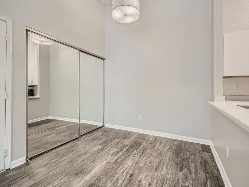 Dining Room | Preserve at City Center Apartments in Aurora, CO