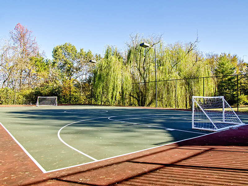 Exterior Tennis Court | Highlands at the Lake