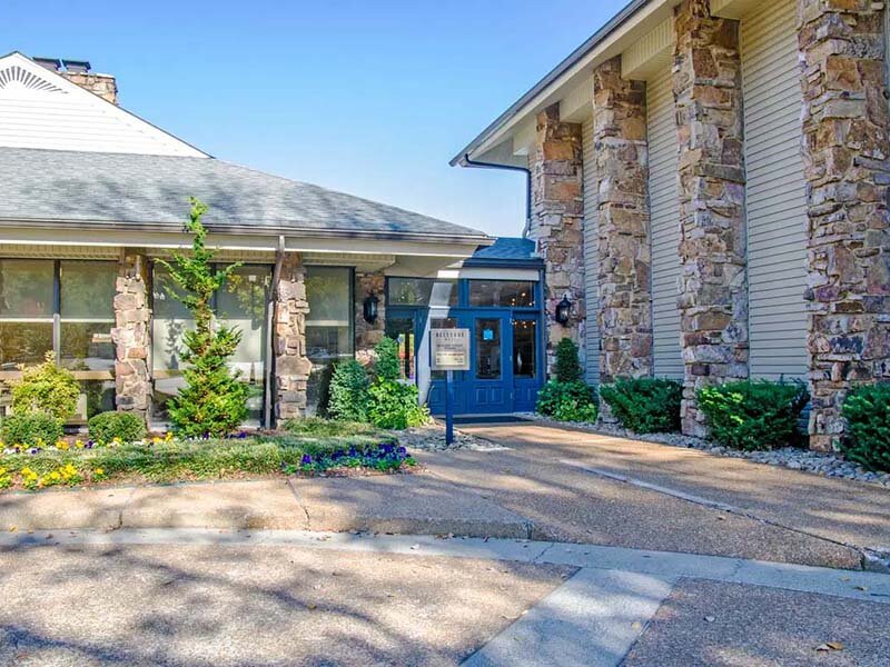 Clubhouse Exterior | Bellevue West Apartments