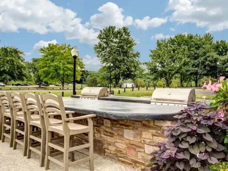 BBQ Area | Bellevue West Apartments