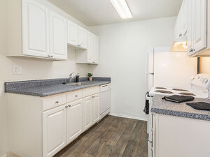 Kitchen | Greentree Village