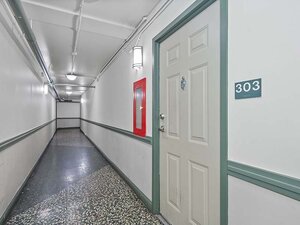 Apartment Entry | Gateway Plaza