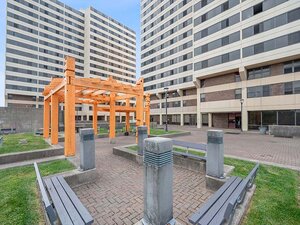 Courtyard | Gateway Plaza