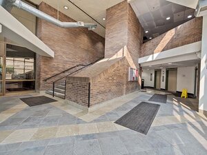 Lobby | Gateway Plaza