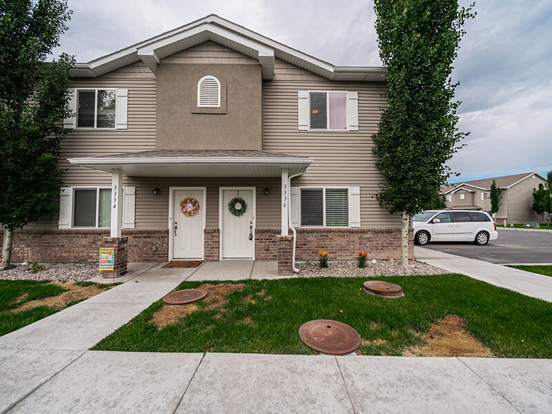 Entrance | Meadowcreek Townhomes