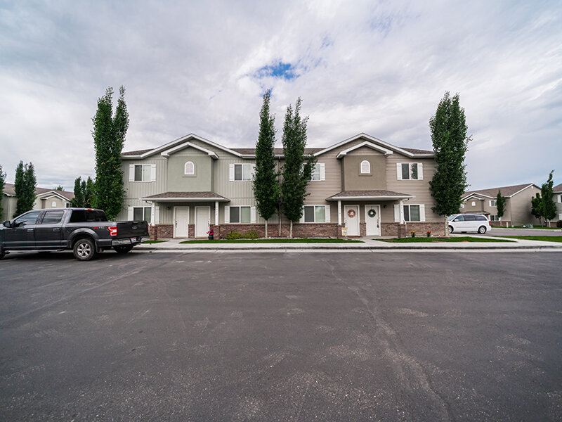 Front Facing View | Meadowcreek Townhomes