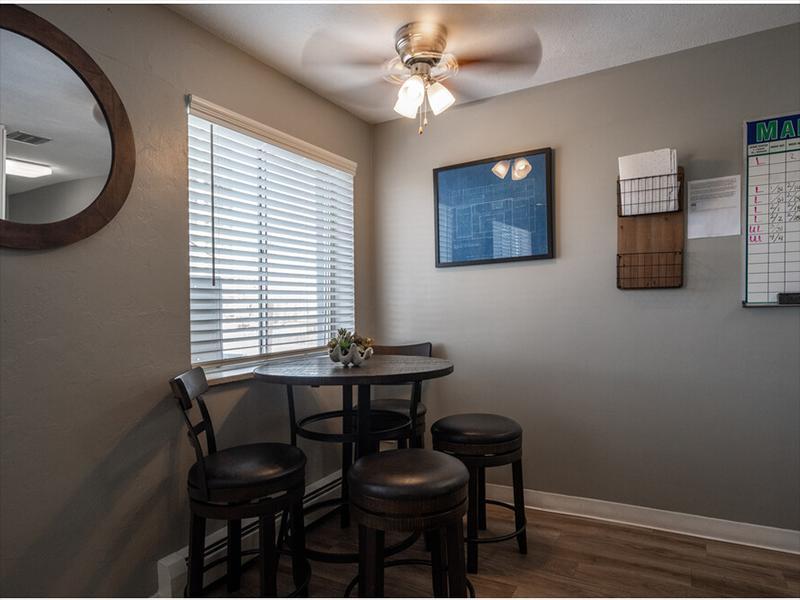 Model Dining Room | Continental Court Apartments