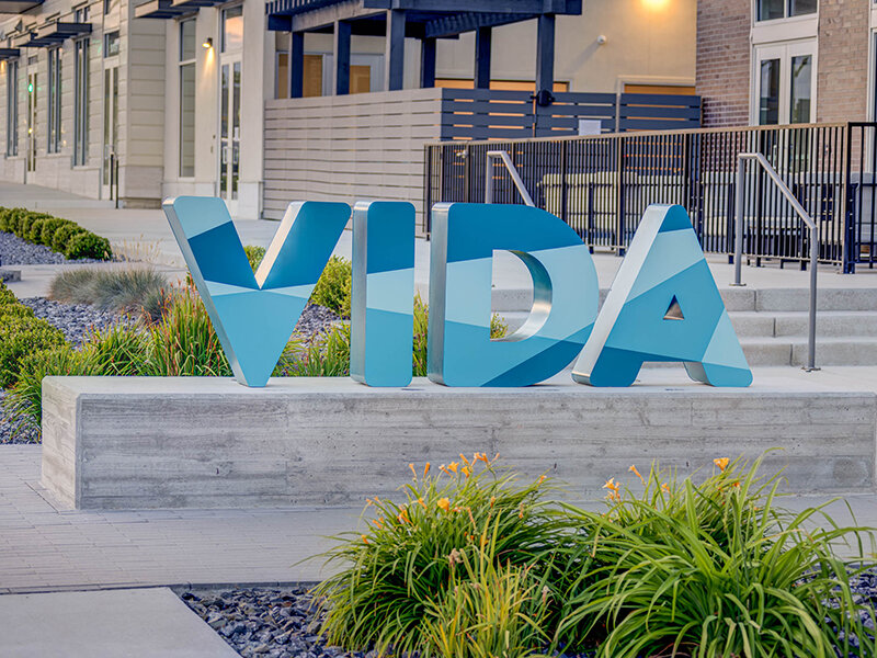 Sign | Vida at Daybreak