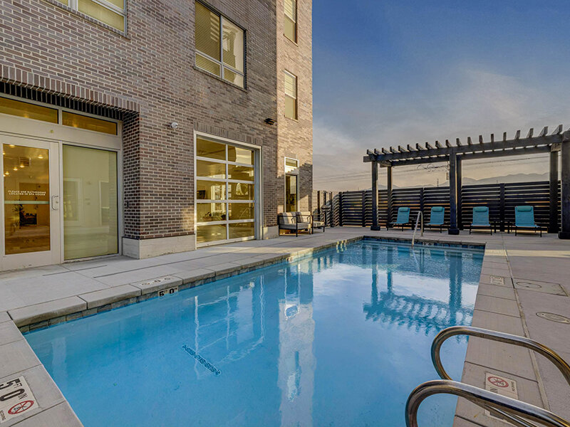 Luxury Pool | Vida at Daybreak