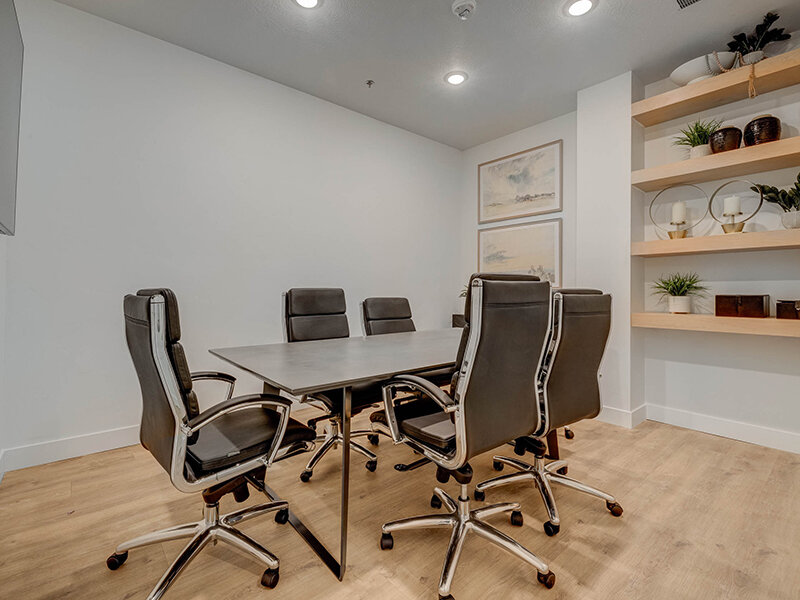 Leasing Office | Vida at Daybreak