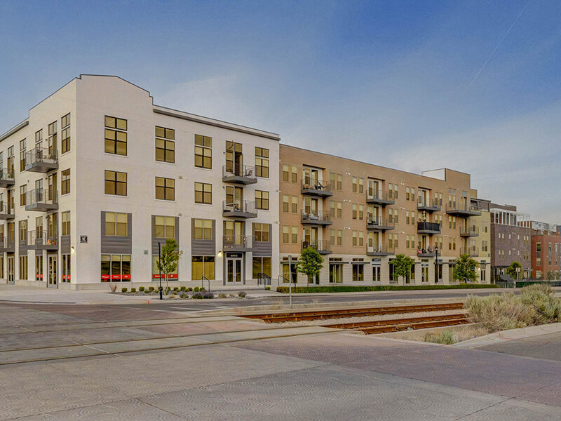 Exterior Views | Vida at Daybreak