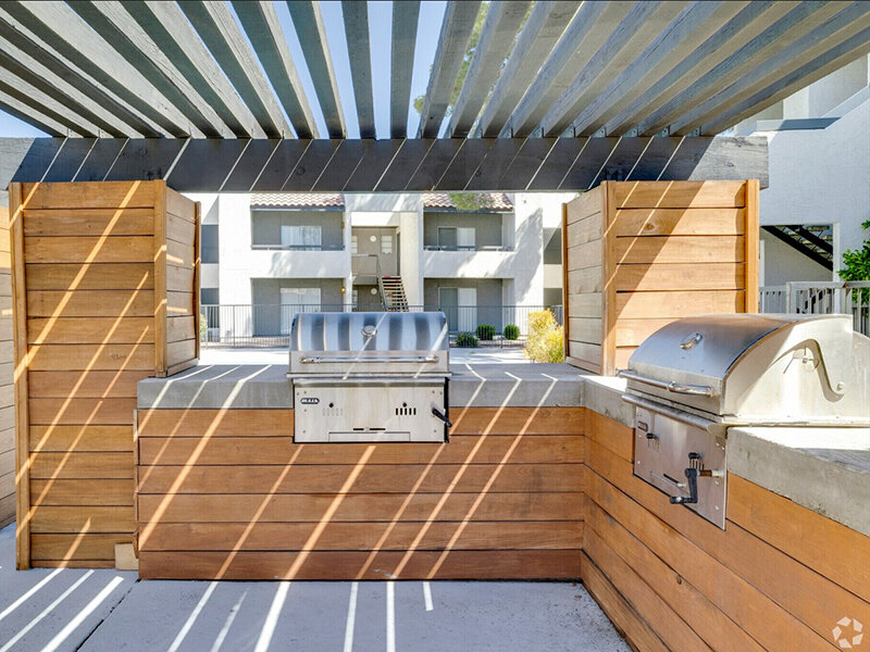 BBQ Grill | The Rowan