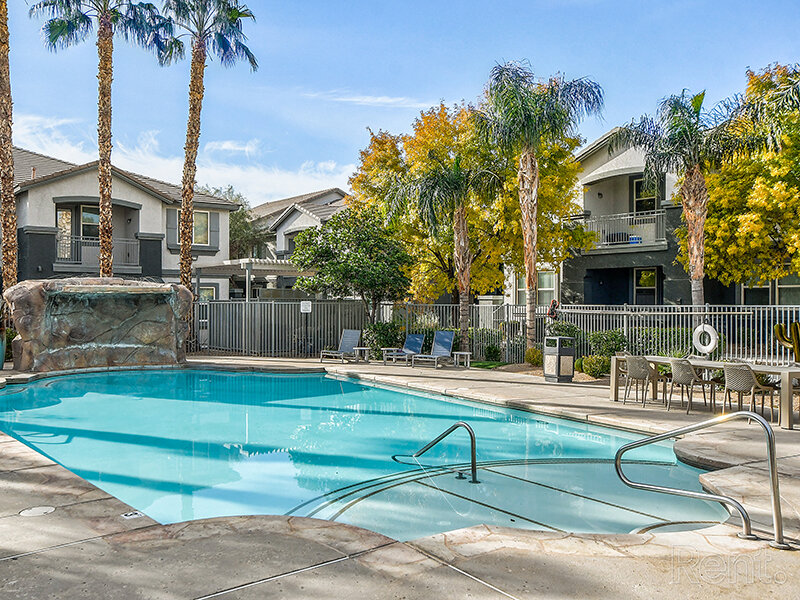 Swimming Pool | Fleetwood Apartments in Las Vegas