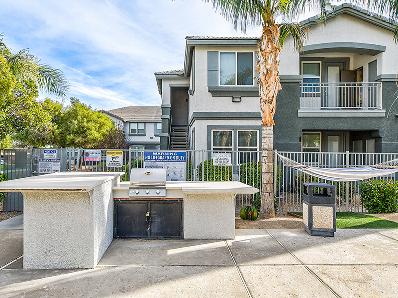 BBQ Area | Fleetwood Apartments in Las Vegas