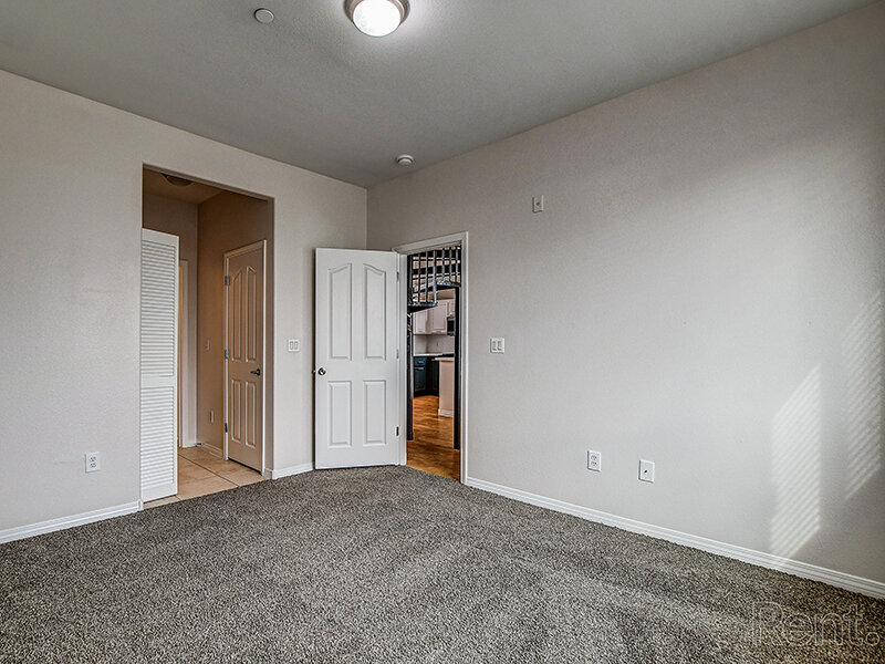Large Bedrooms | Fleetwood Apartments in Las Vegas