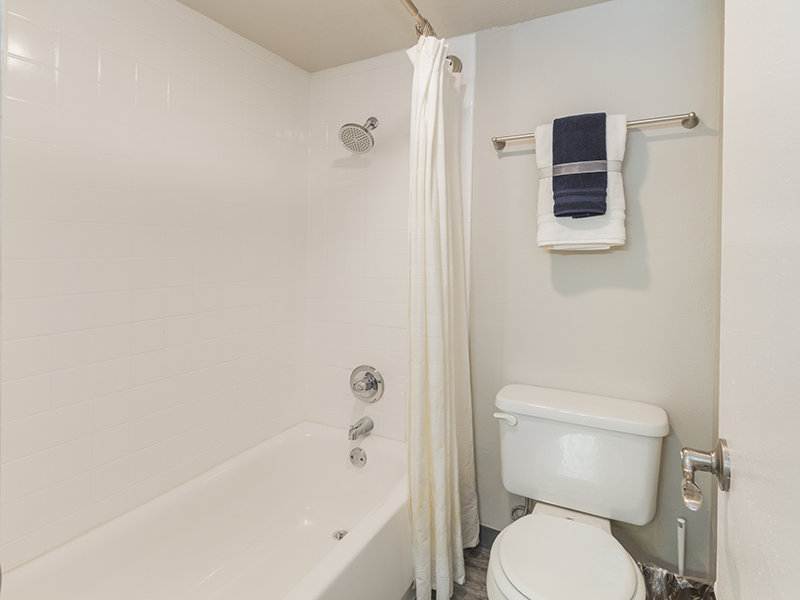 Bathroom | 25 Broadmoor Apartments