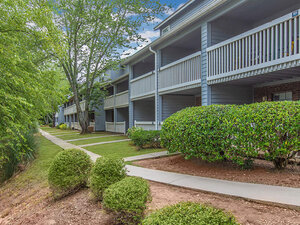 Apartment Complex | Lakeside Place