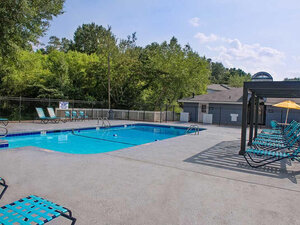 Pool | Lakeside Place