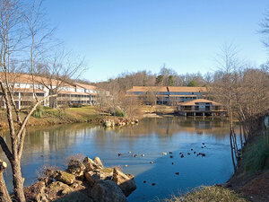 Scenic Views | Lakeside Place