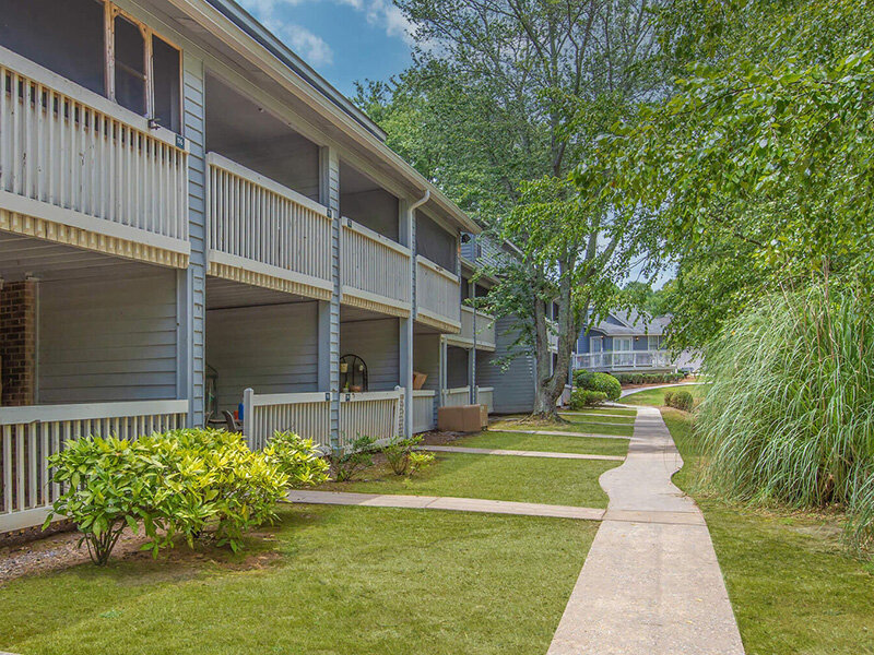 Sidewalk | Lakeside Place