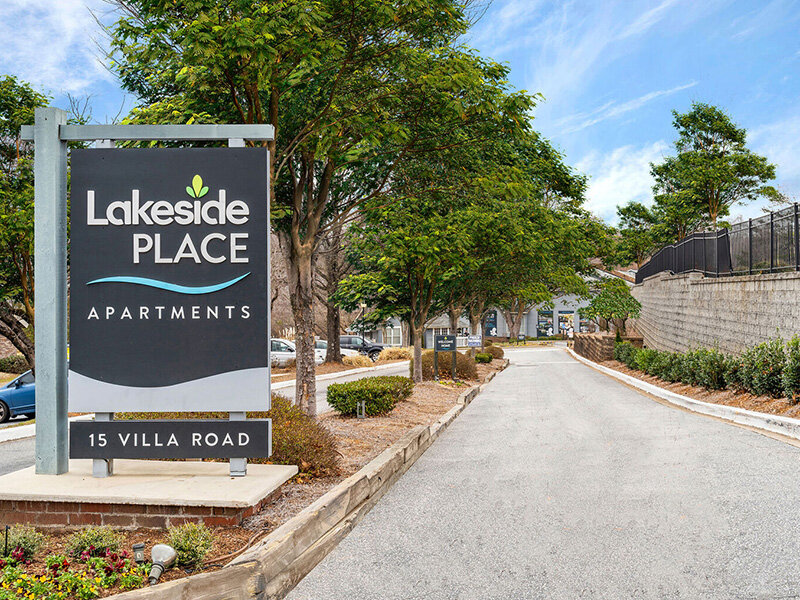 Sign | Lakeside Place
