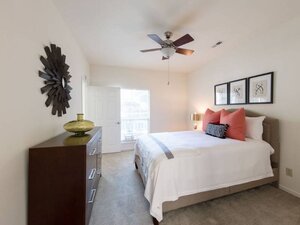 Bedroom | 42 Magnolia Apartments