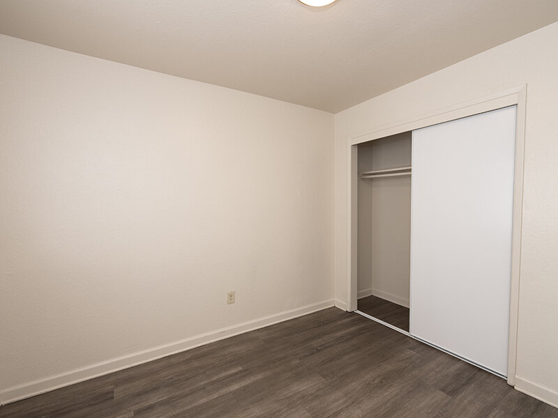 Bedroom Closet | Riverstone