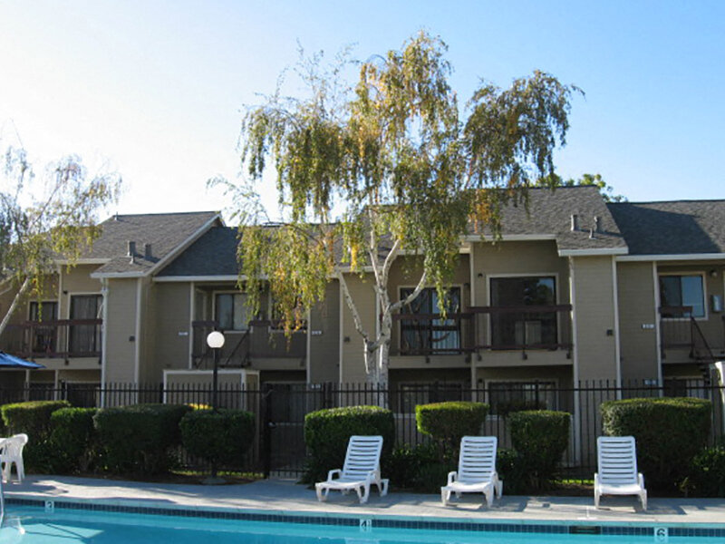 Swimming Pool | Riverstone Apartment Homes in Antioch, CA