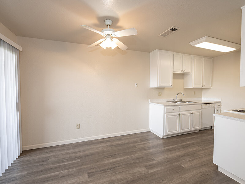 Interior Luxury Kitchen | Riverstone