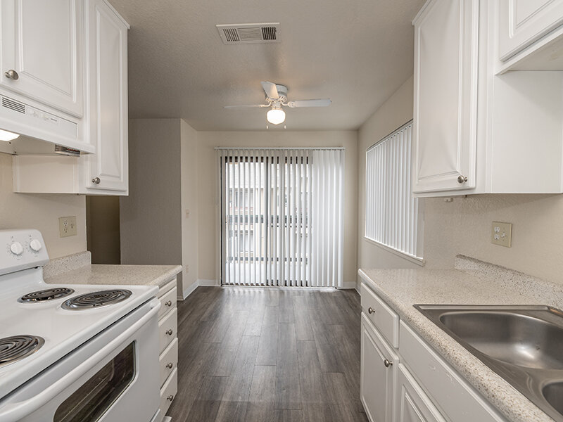 Interior Kitchen | Riverstone