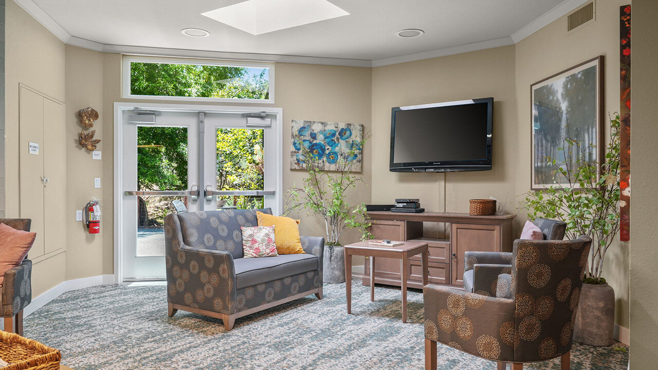 Parnow Friendship House Apartments Neighborhood