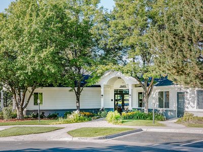 Clubhouse Entry | Kallisto at Bear Creek Apartments in Lakewood, CO