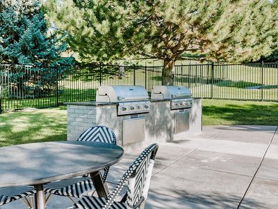 Exterior Grill | Kallisto at Bear Creek Lakewood Apartments 