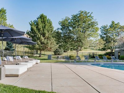Poolside Seating | Kallisto at Bear Creek Lakewood Apartments