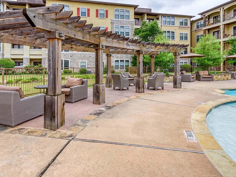 Poolside Lounge | Aventine at Kessler in Dallas, TX