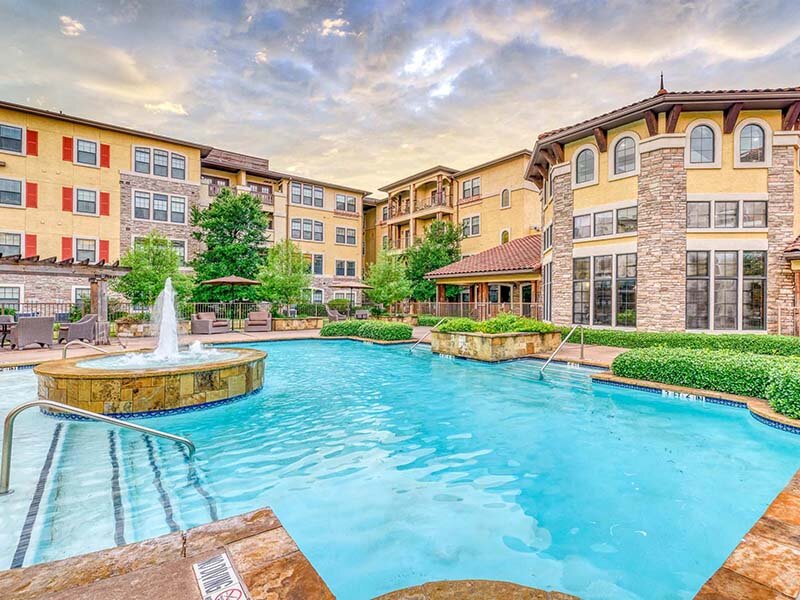 Apartments in Dallas with a Pool | Aventine at Kessler in Dallas, TX