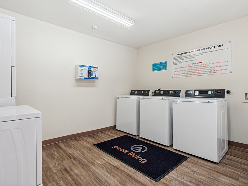 Laundry Room with Wood Style Flooring | Villa De San Felipe
