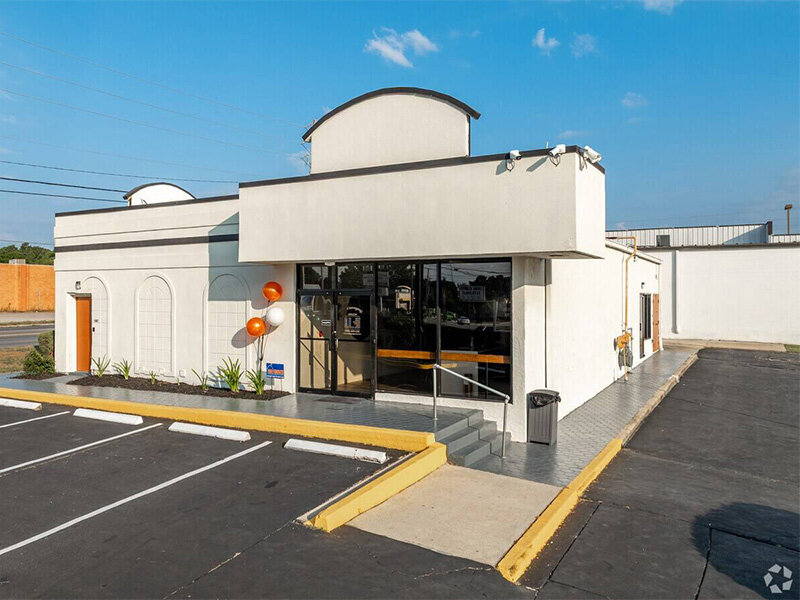 Clubhouse Exterior | Springwood Apartments