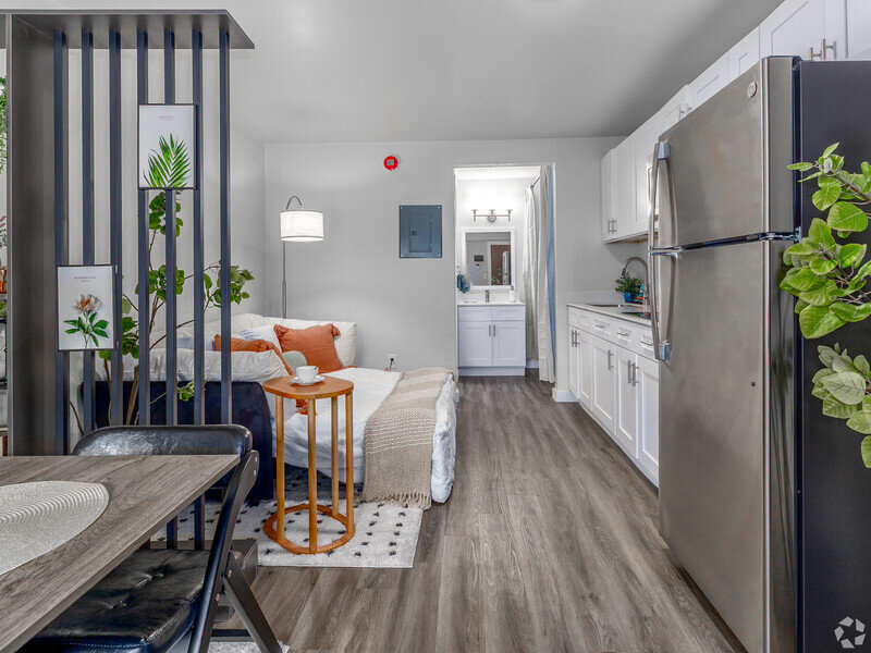 Studio Apartment with Wood-Style Flooring | Springwood Apartments