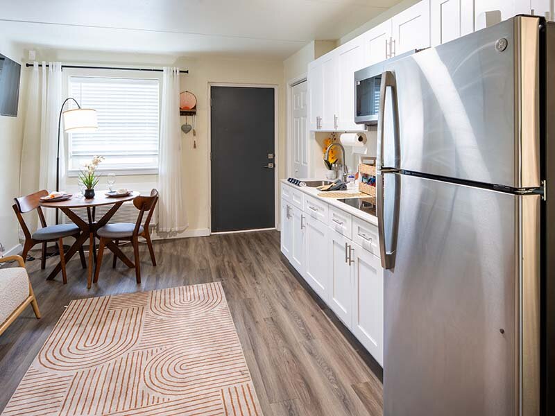 Kitchen and Apartment Entry | Broad View Apartments
