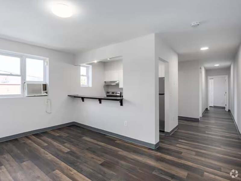 Front Room | The Mayflower