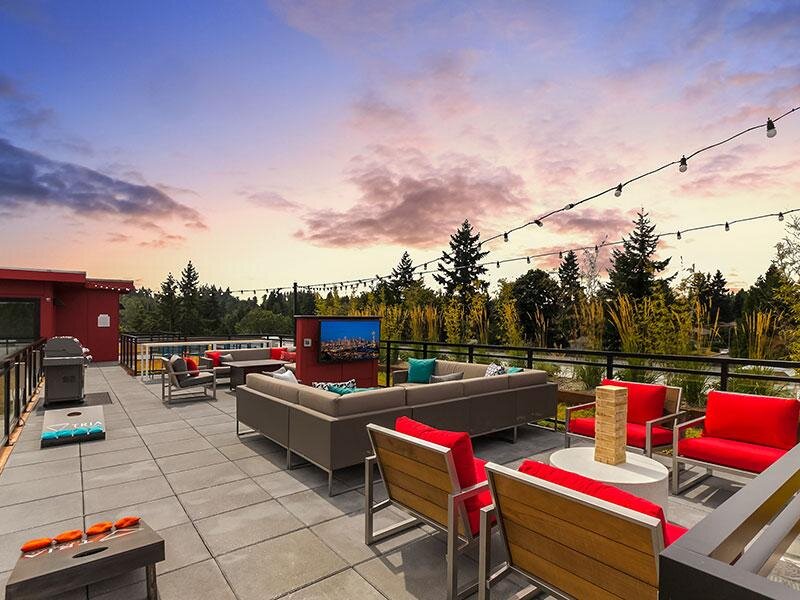 Rooftop Area with Outdoor Seating and BBQ Grill | Tria