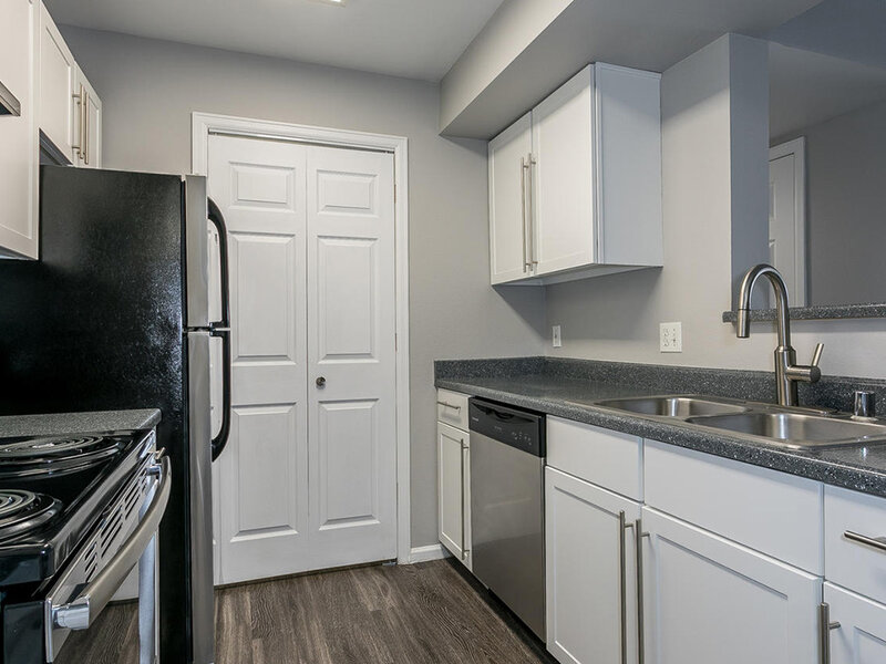 The Bluffs at Castle Rock Apartments