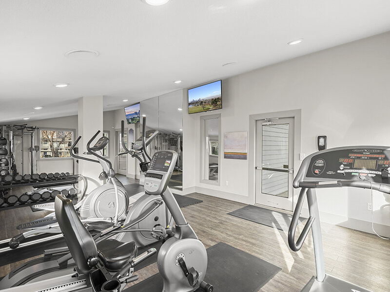 Rosemont West 84th Apartments in Thornton