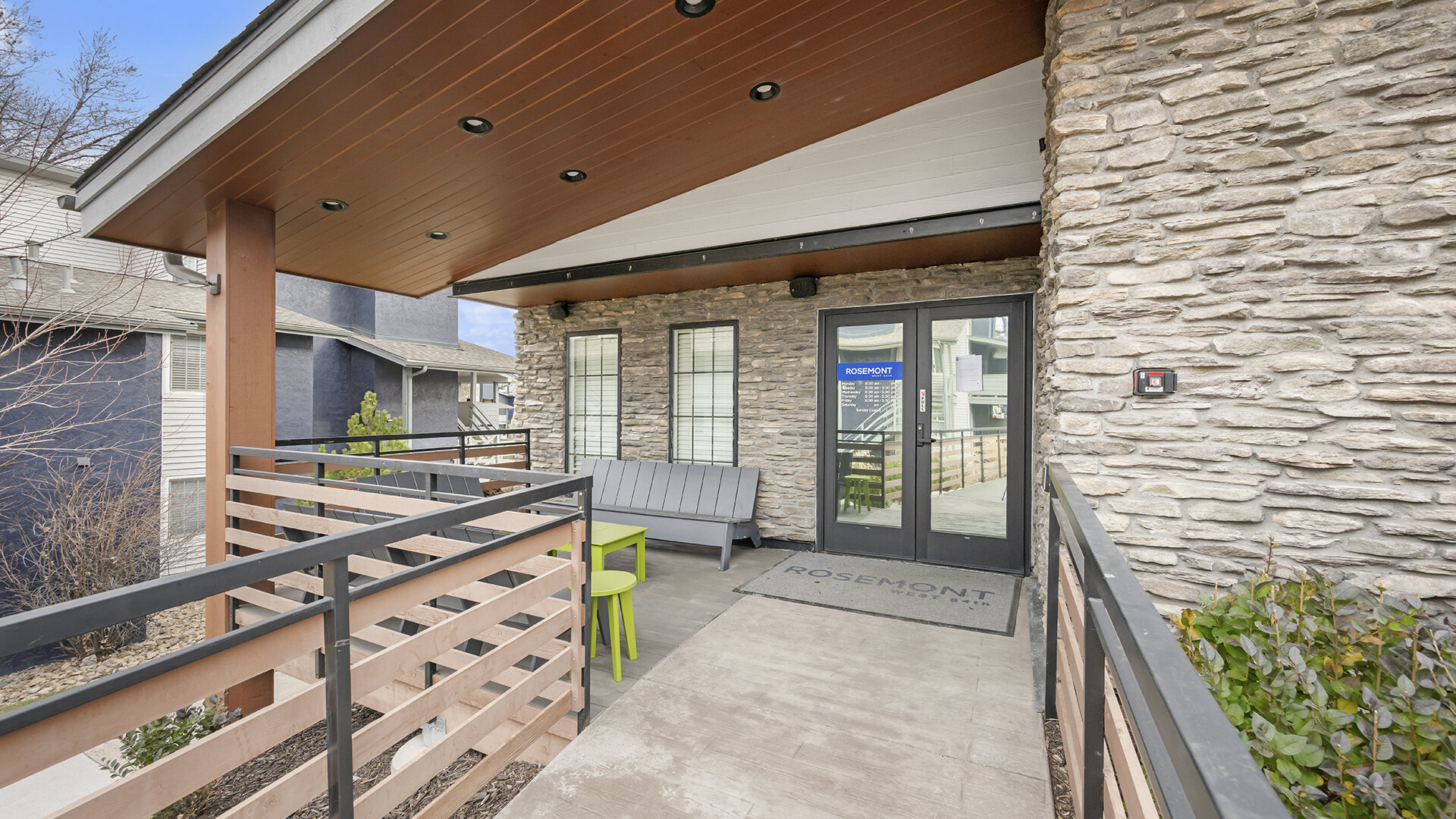 Rosemont West 84th Apartments Amenities