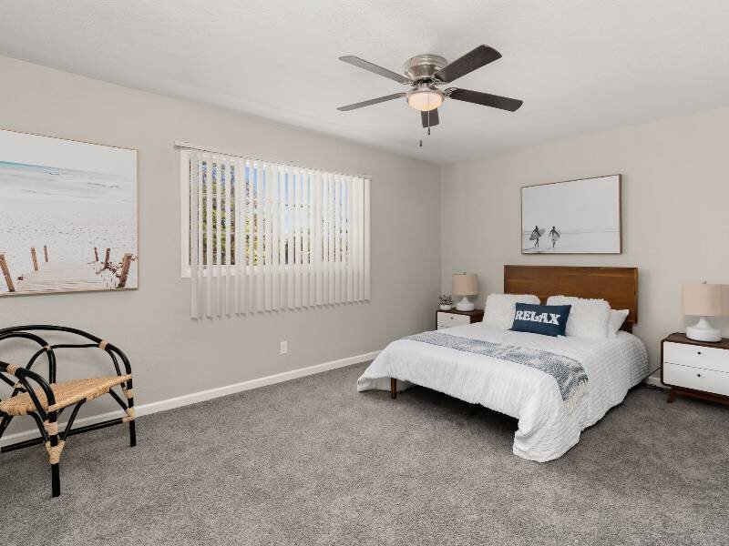 Large Bedroom | Nob Hill Apartments