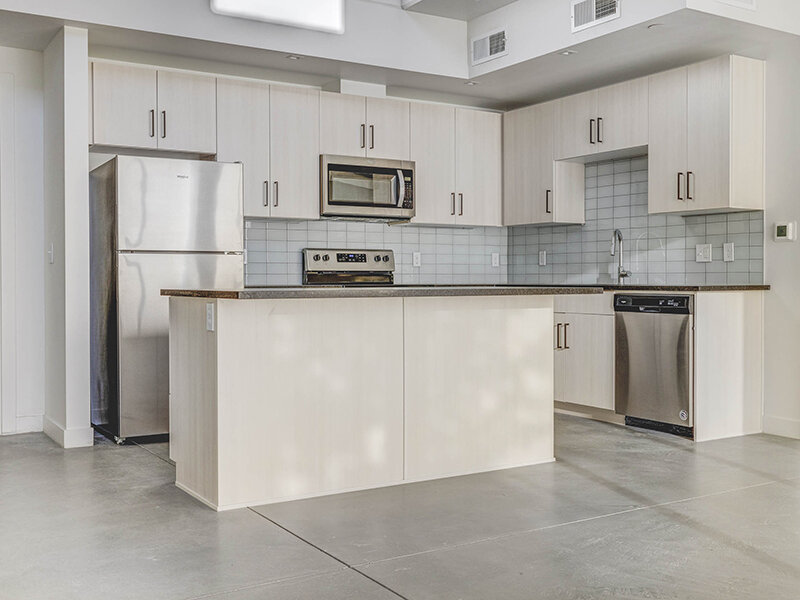 Stainless Appliances | Harvest Apartments