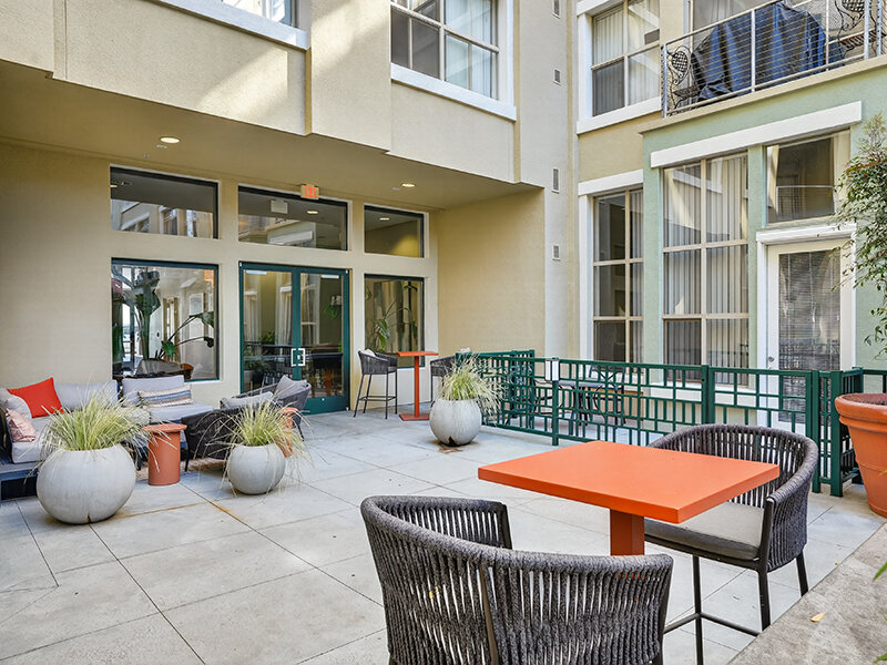Courtyard | 1010 Pacific