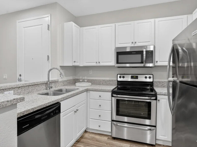 Apartment Kitchen with Wood Styled Flooring | Pacific Shores